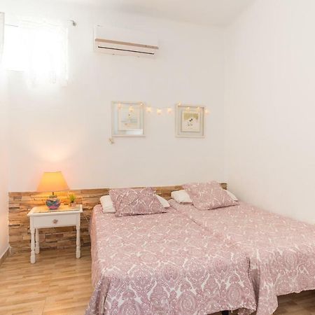 מאלגה Habitacion Doble En Villa מראה חיצוני תמונה