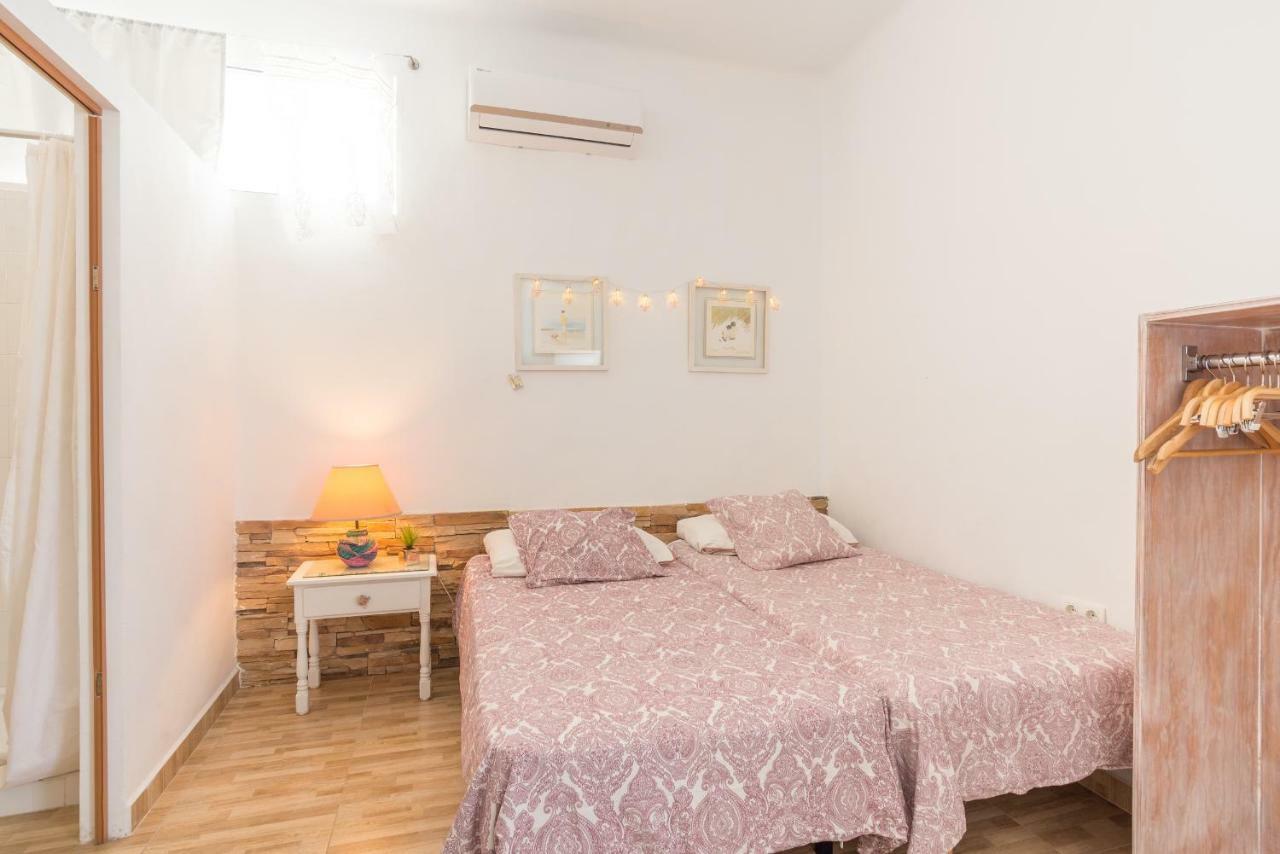 מאלגה Habitacion Doble En Villa מראה חיצוני תמונה